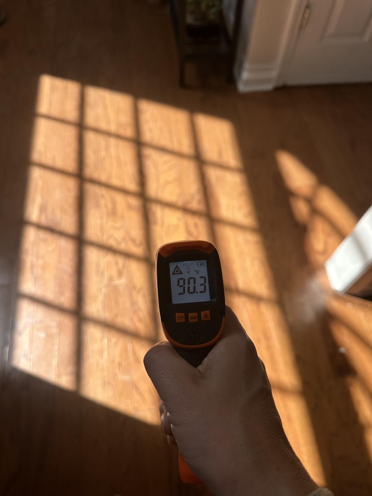Grandekor No-Drill No Tools Motorized Blinds with Remote | 70Wx72H White customer photo 1