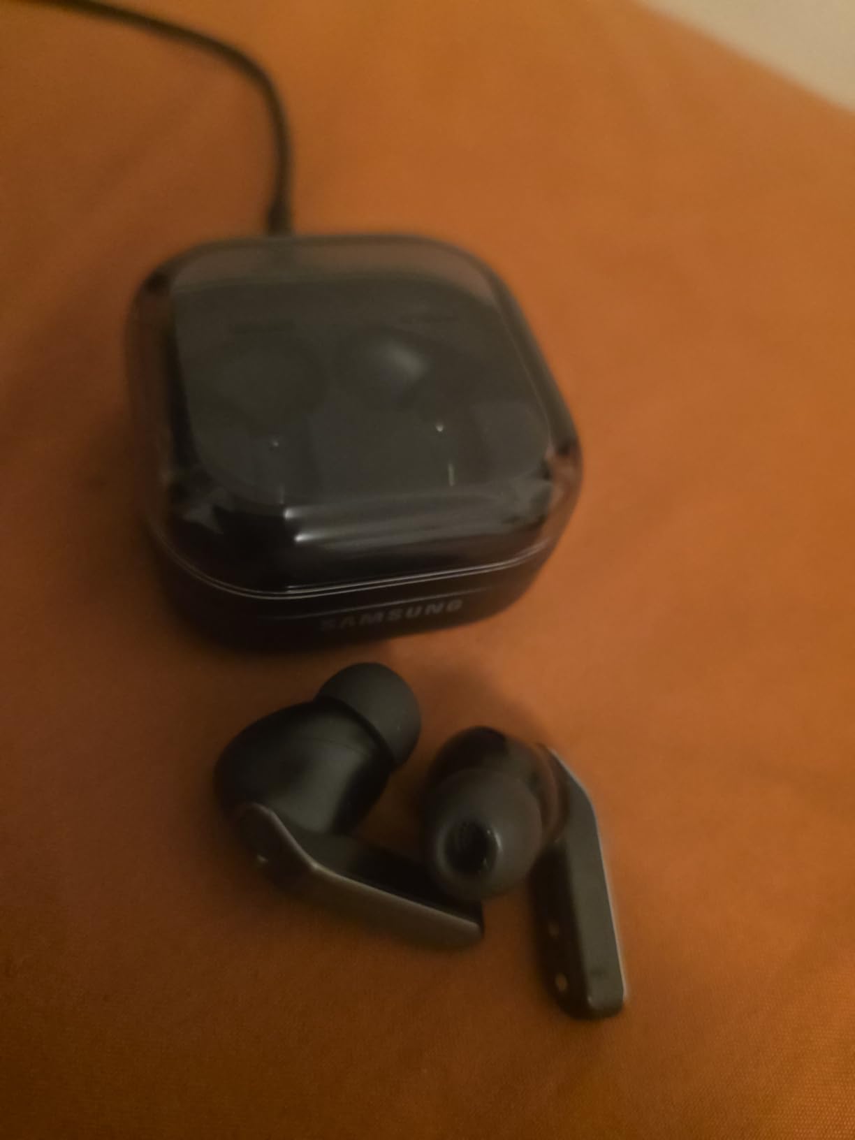 Samsung Galaxy Buds 4 Pro (2026) AI True Wireless Bluetooth Earbuds, Black customer photo 2