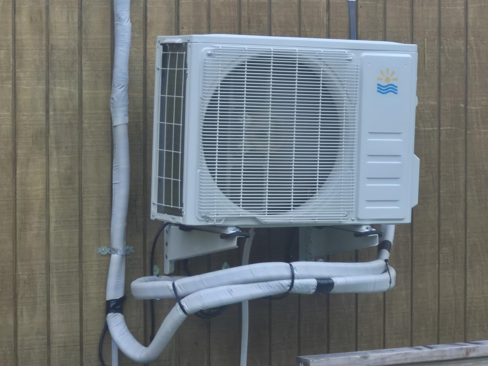 17000 BTU Mini Split AC/Heating System - Pre-charged Split Air Conditioner with Heat Pump, 17 SEER2, 230V Energy Efficient, Works Down to 5°F, Ductless, Covers Up to 1250 Sq. Ft. customer photo 1